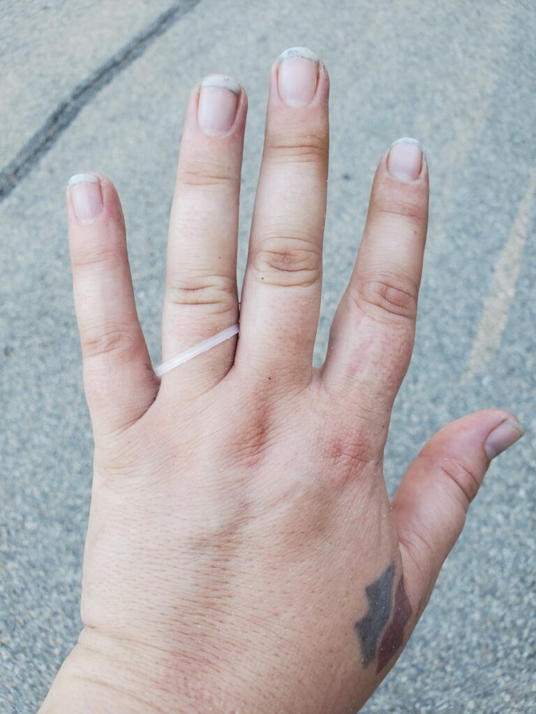 meet cute flood volunteer story engagement ring