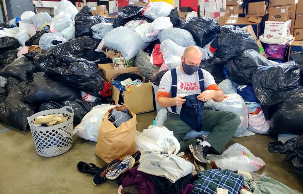 meet cute flood volunteer story honeymoon