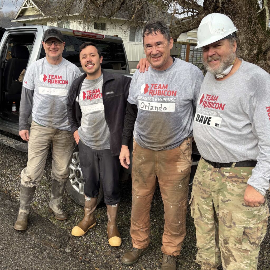 Christmas volunteering in WA after the floods